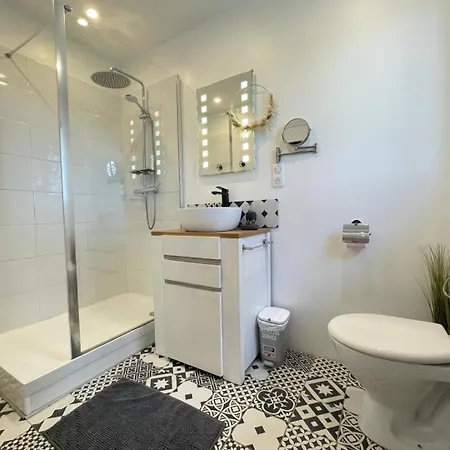 Domaine De La Lande Holiday home *